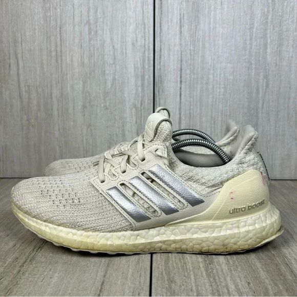 Adidas UltraBoost 4.0 Game Of Thrones GOT House Of Targaryen Sneaker Women’s 8 - Picture 3 of 10